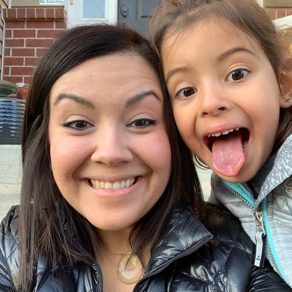 Meet your Posher, Mamari - Picture 1 of 1